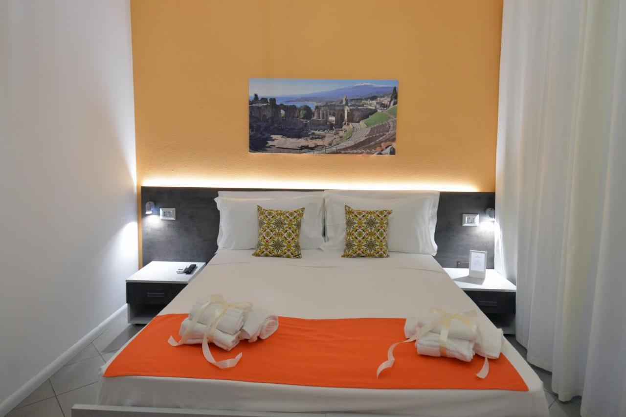 Hotel Terre di Sicilia Catania Esterno foto