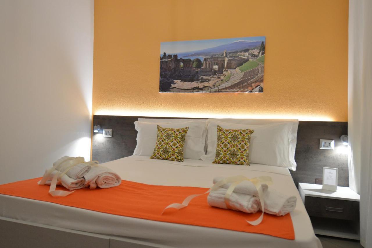 Hotel Terre di Sicilia Catania Esterno foto