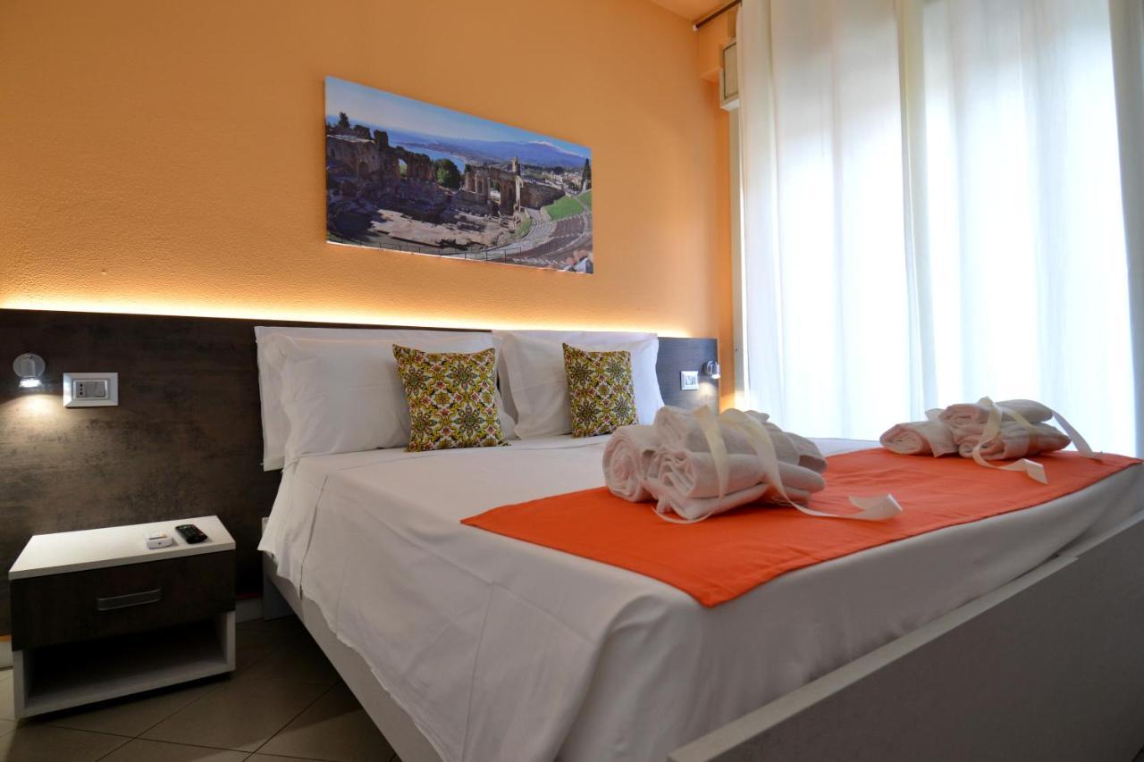 Hotel Terre di Sicilia Catania Esterno foto