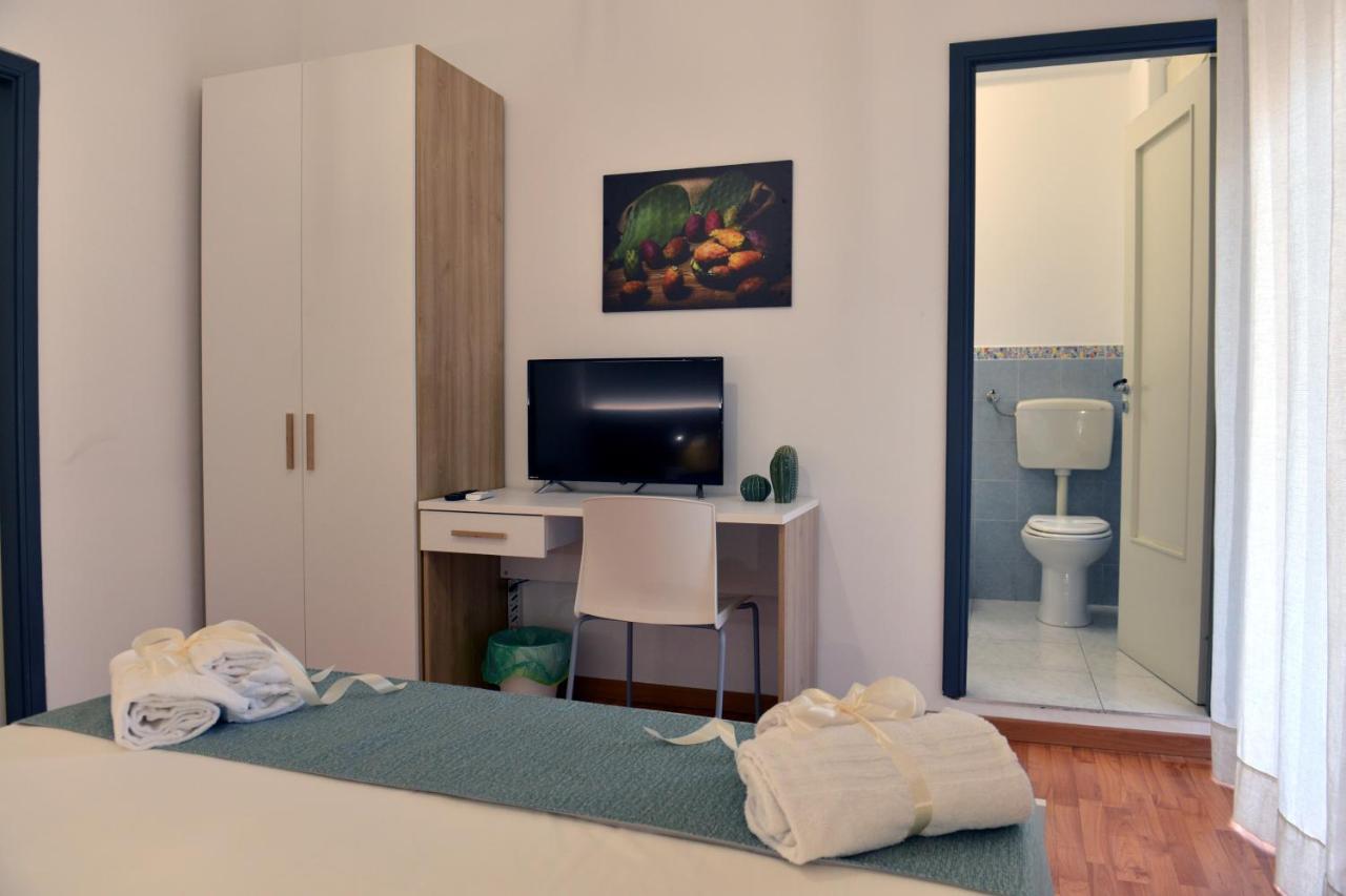 Hotel Terre di Sicilia Catania Esterno foto
